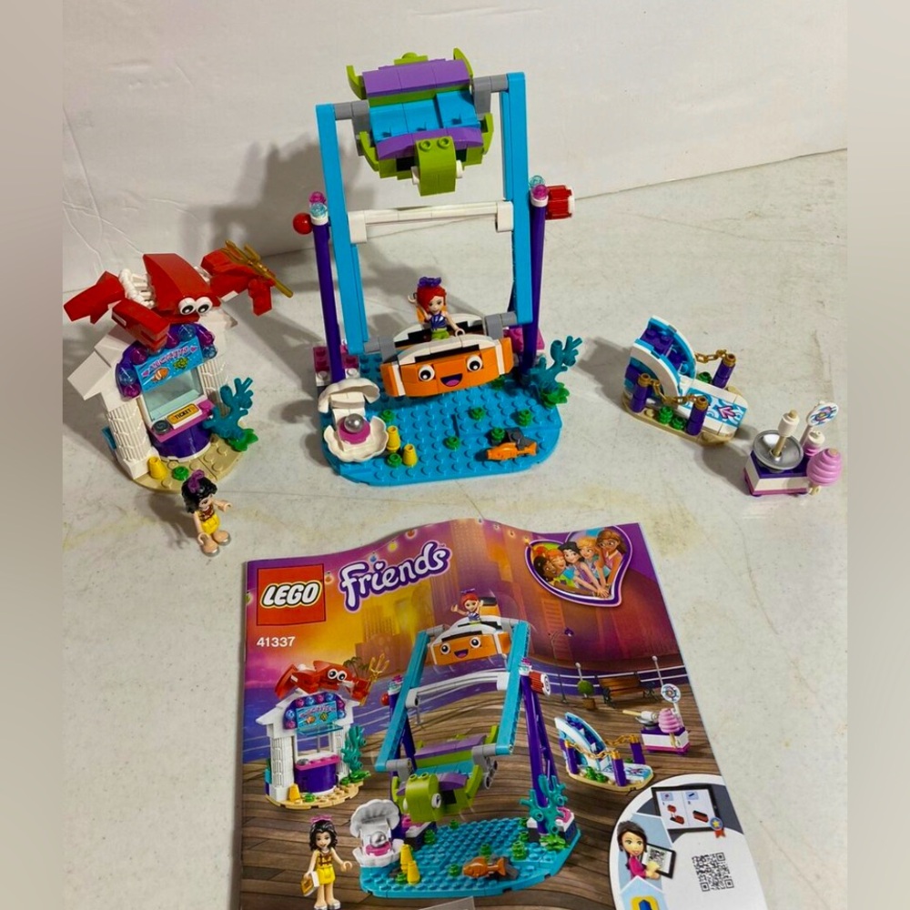 Retired LEGO Friends Underwater Loop 41337 Building Kit complete set